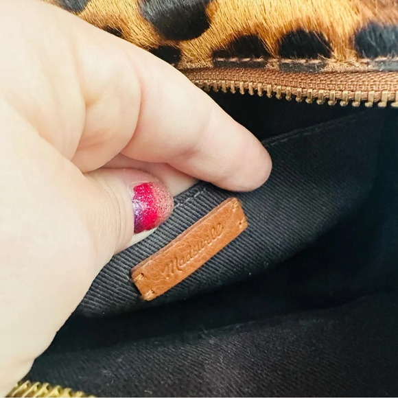 Madewell The Transport Camera Bag: Calf Hair Edition - Picture 12 of 12